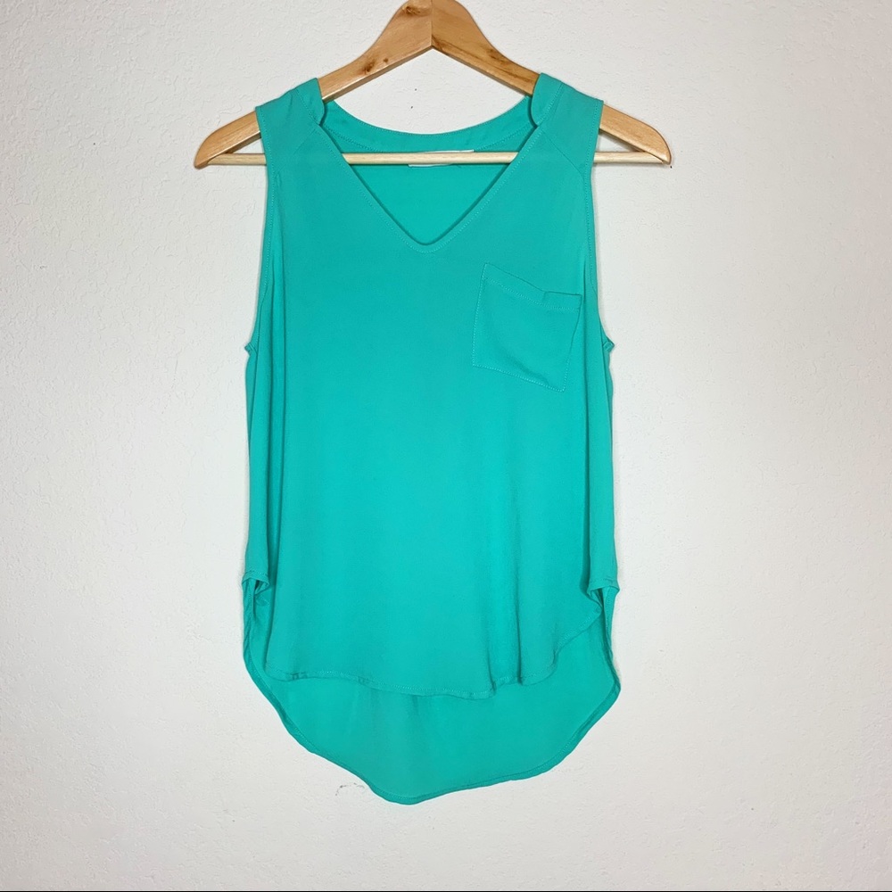 XS Lush Turquoise Sleeveless Top with Front Pocket